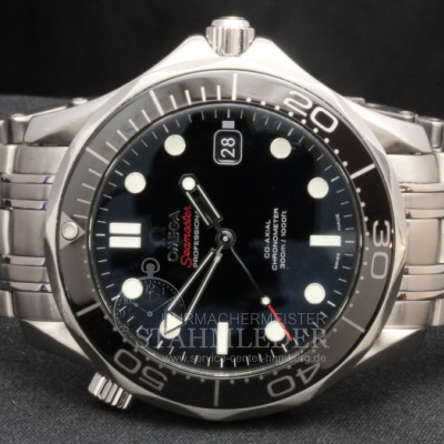 Zur Referenz: 'Omega Seamaster300 Diver Chronometer Stahl'